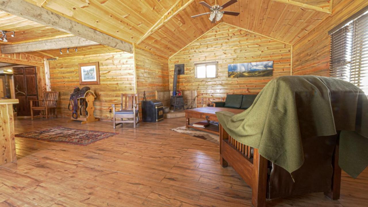 Aubin Sky Lodging At The Yl Ranch Savery المظهر الخارجي الصورة