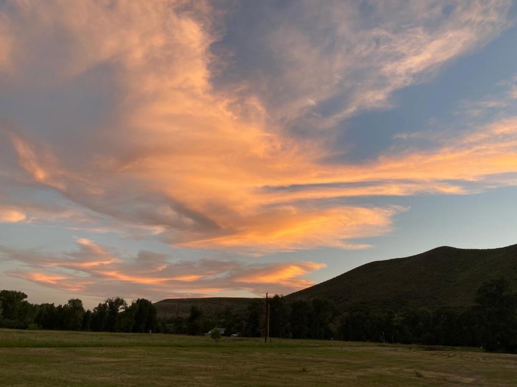 Aubin Sky Lodging At The Yl Ranch Savery المظهر الخارجي الصورة