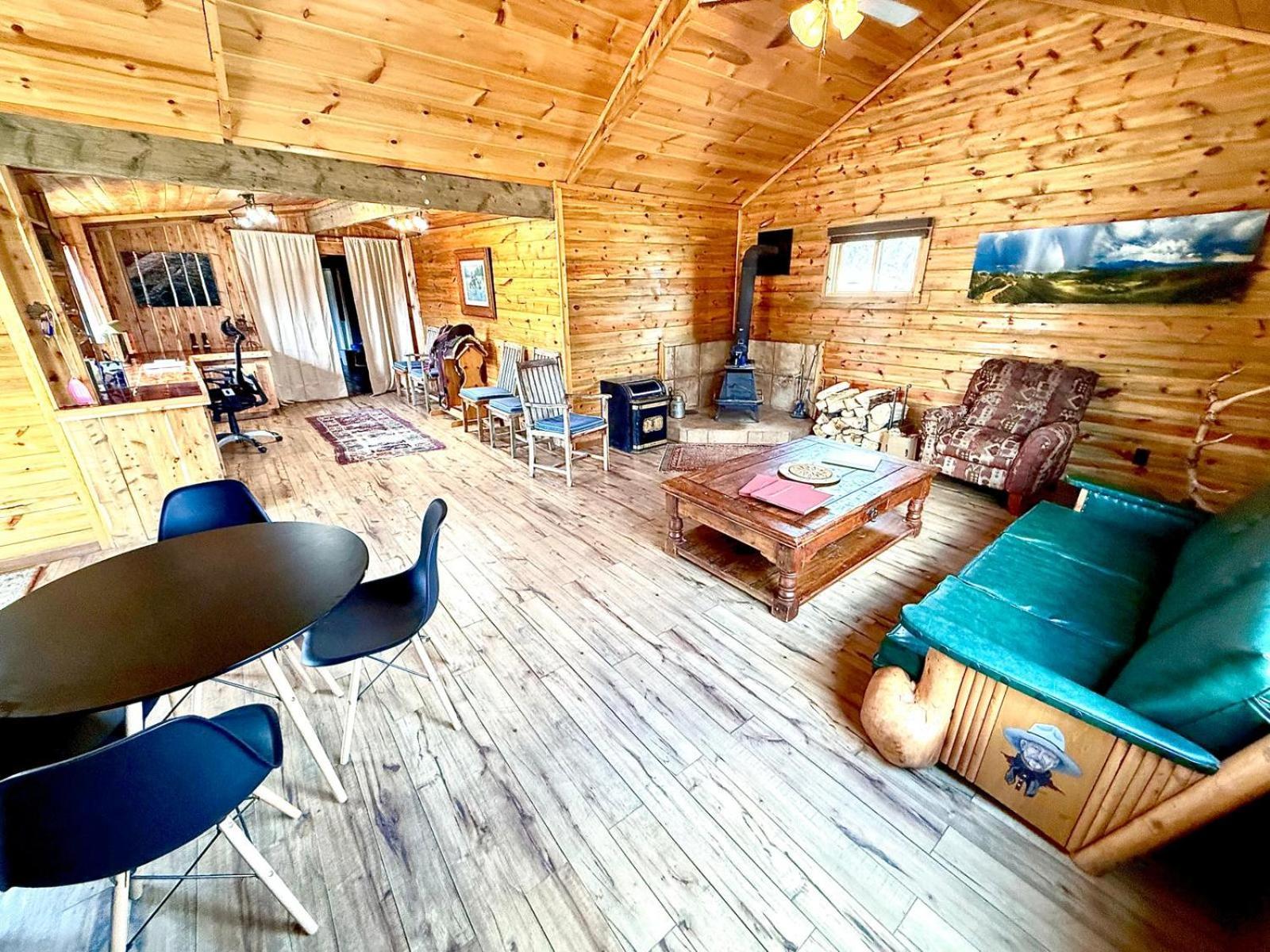 Aubin Sky Lodging At The Yl Ranch Savery المظهر الخارجي الصورة
